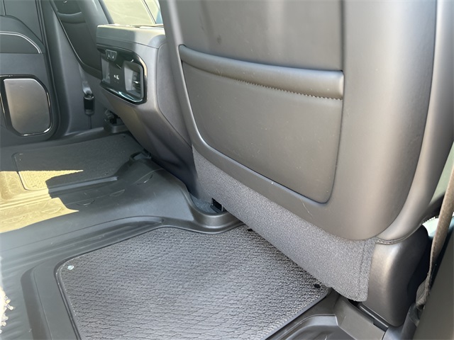 2024 Gmc Sierra 1500 AT4X photo 40