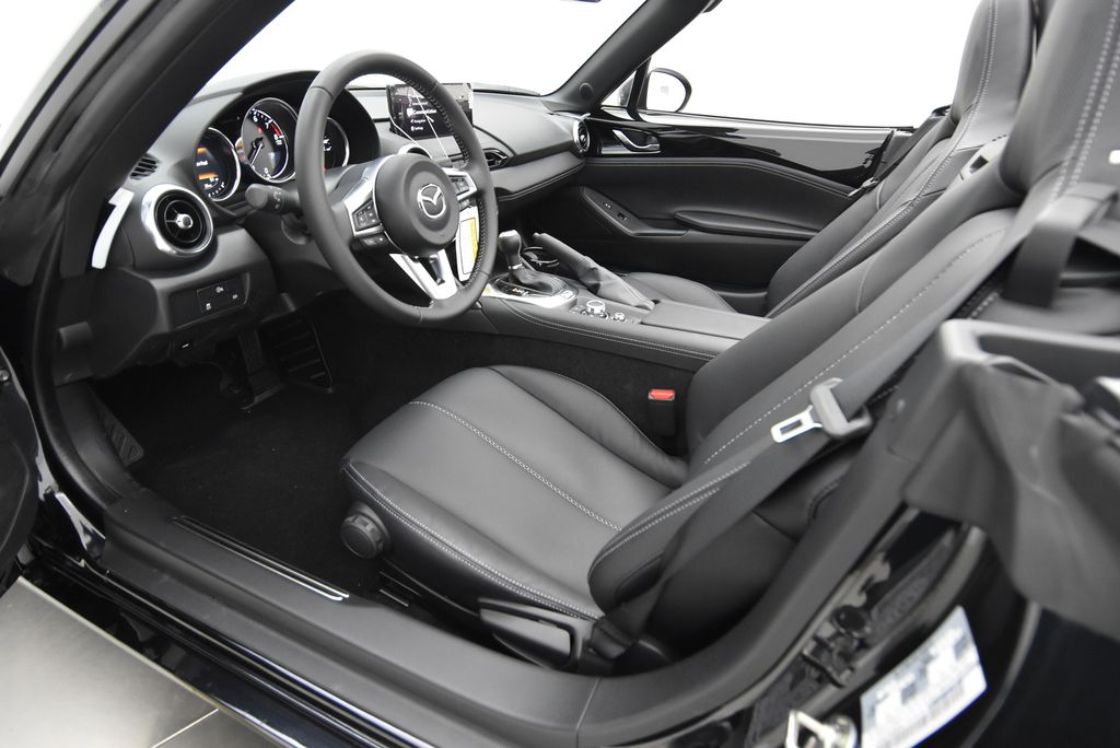 2025 Mazda MX-5 Miata Miata Grand Touring photo 20