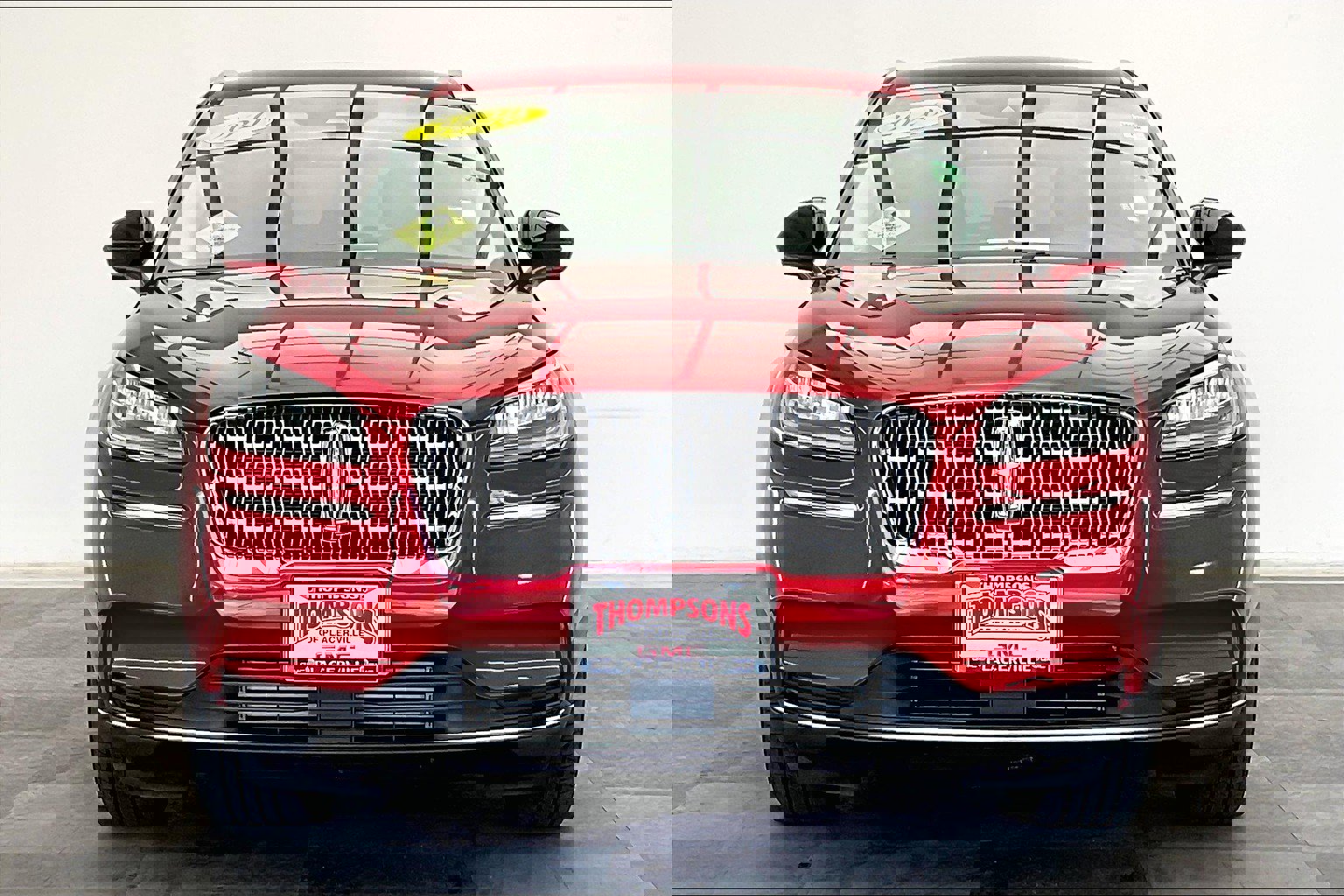 2020 Lincoln Corsair Standard photo 2