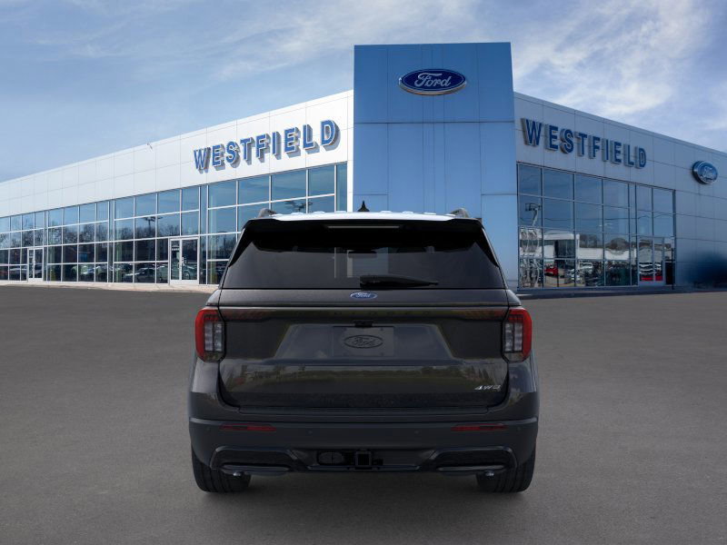 2025 Ford Explorer ST-Line photo 4