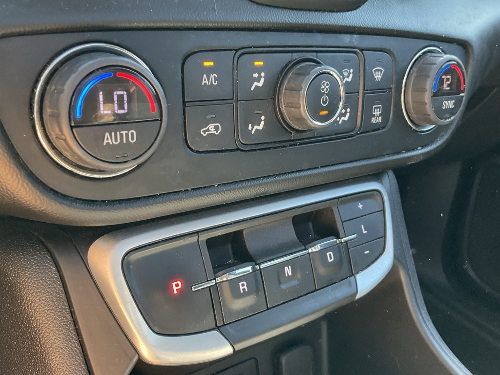 2022 Gmc Terrain SLE photo 7