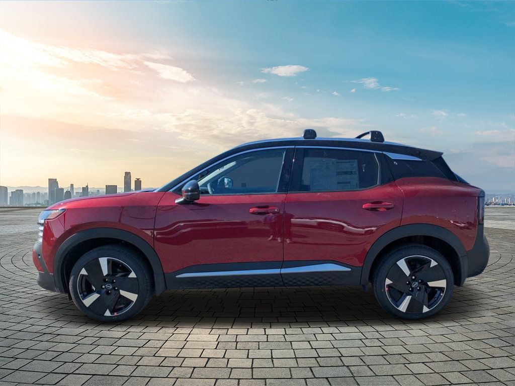 2025 Nissan Kicks SR photo 4
