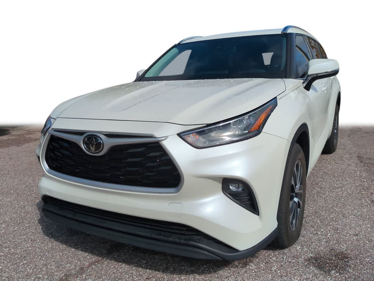 2020 Toyota Highlander XLE's photo