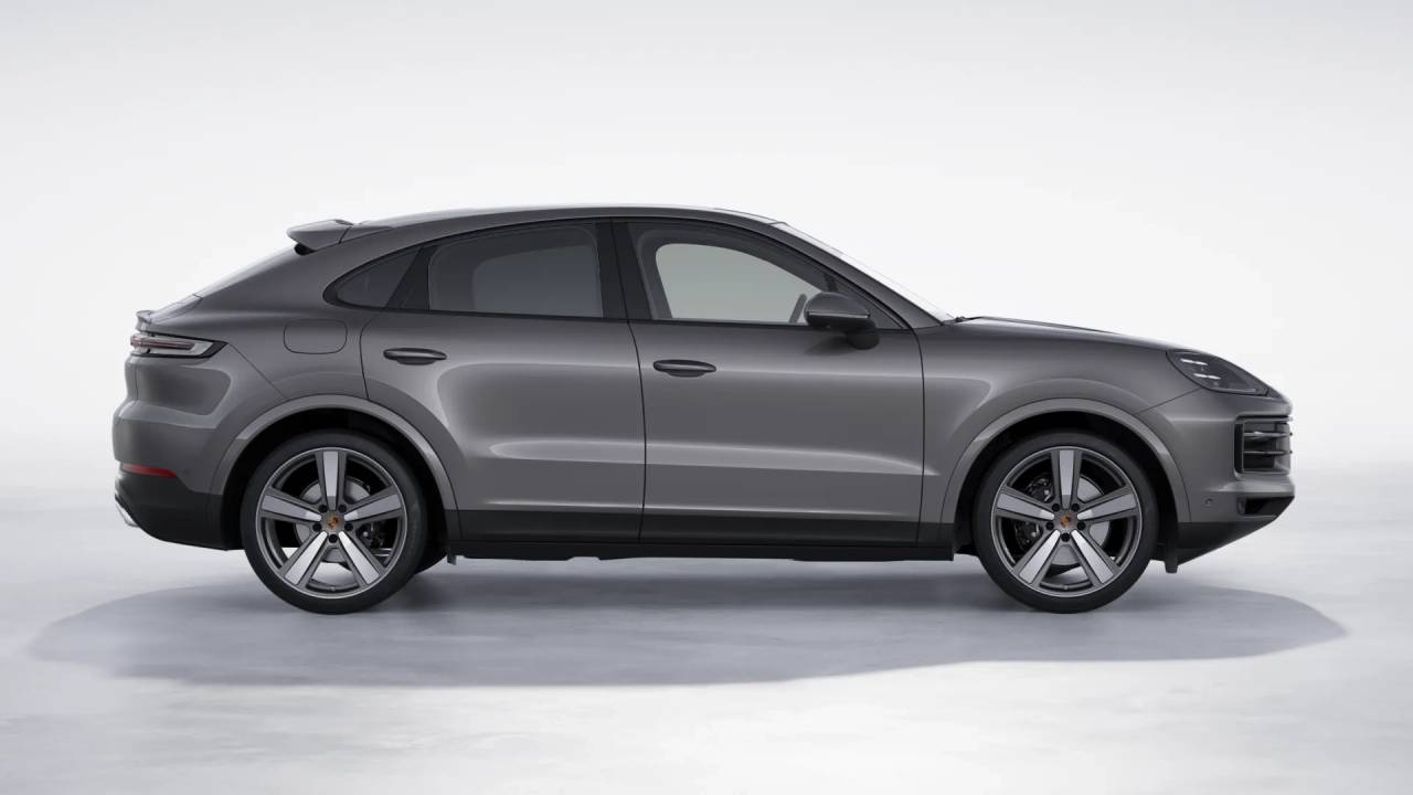 2025 Porsche Cayenne photo 7