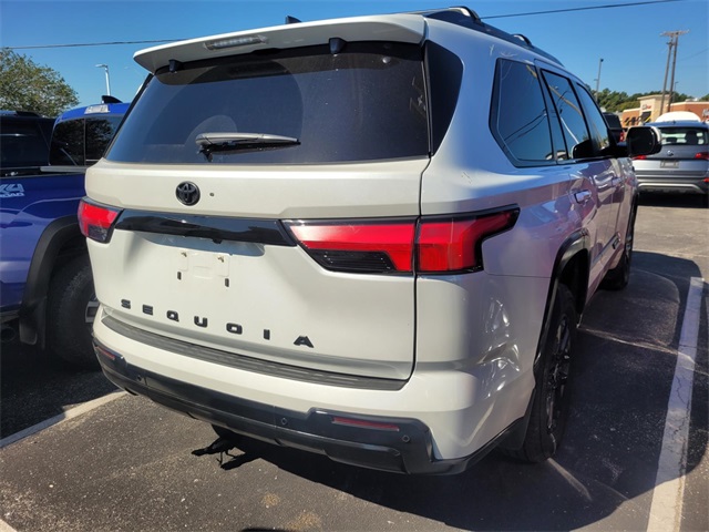 2024 Toyota Sequoia Platinum photo 2