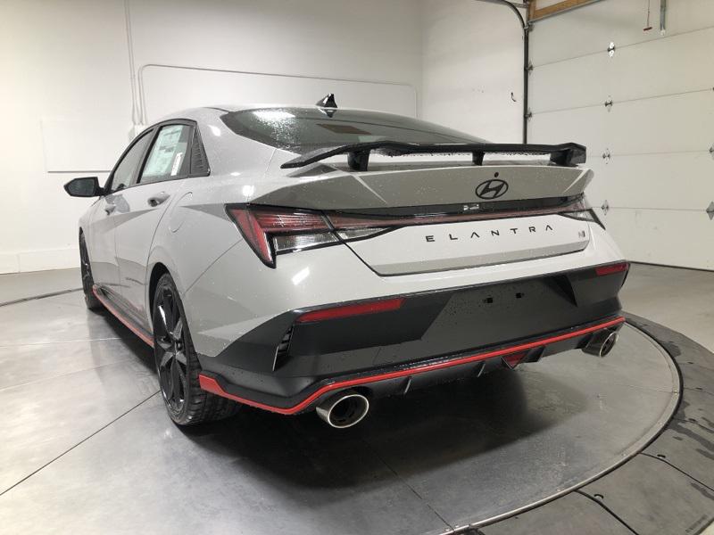 2025 Hyundai Elantra N Base photo 4