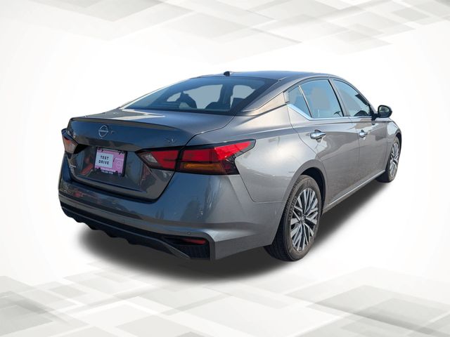 2024 Nissan Altima 2.5 SV photo 4