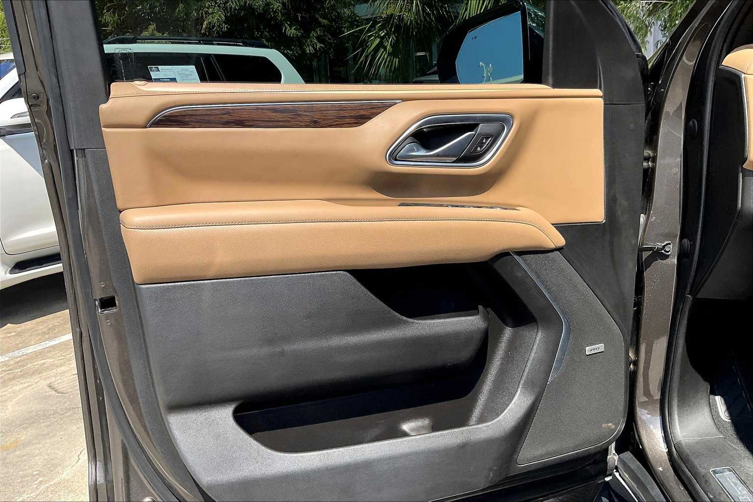2021 Chevrolet Tahoe Premier photo 19