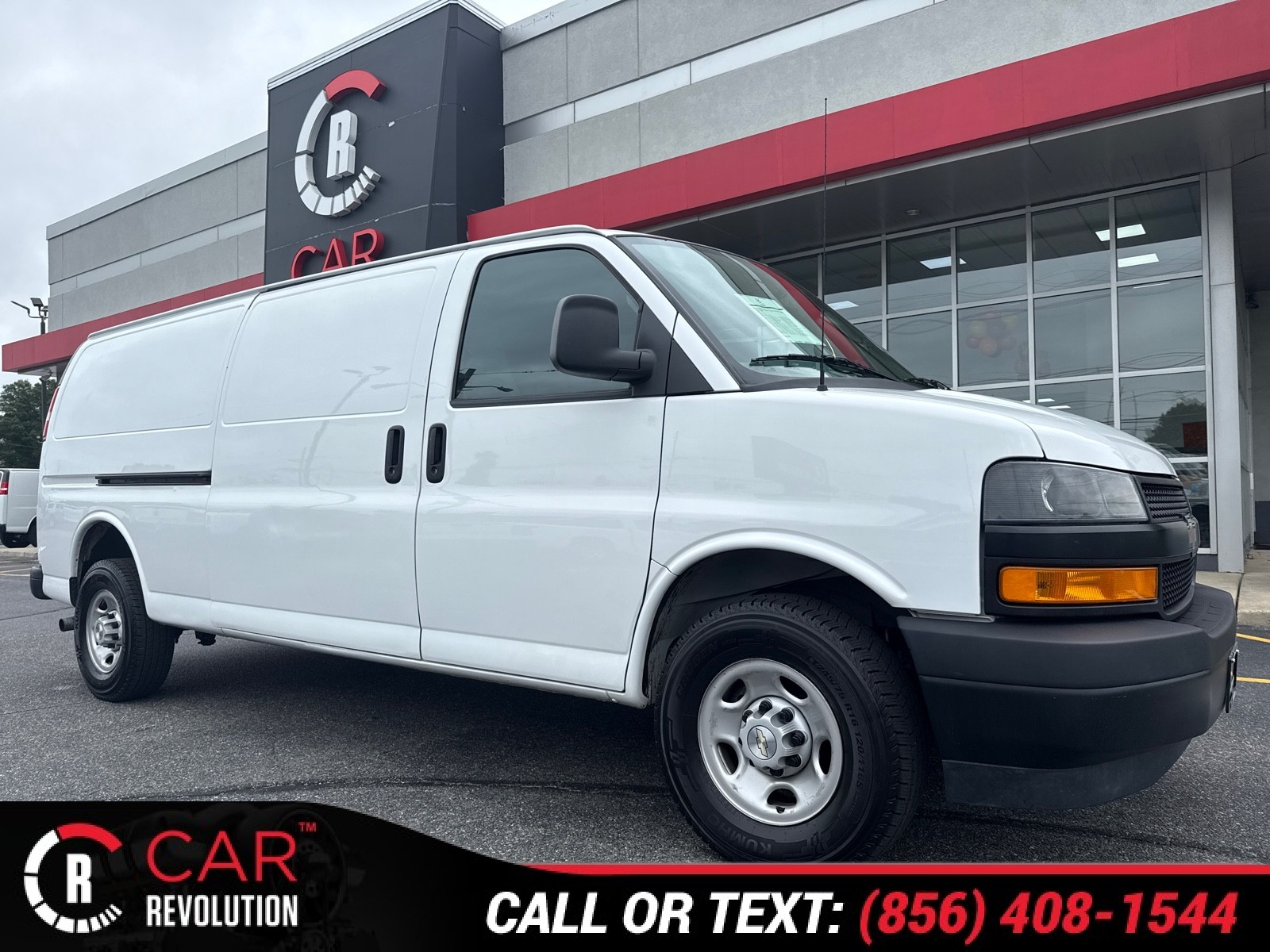2023 Chevrolet Express Cargo Work Van's photo