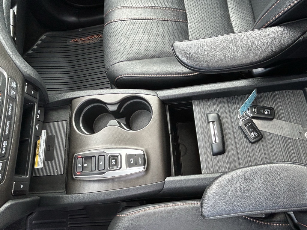2022 Honda Pilot TrailSport photo 18