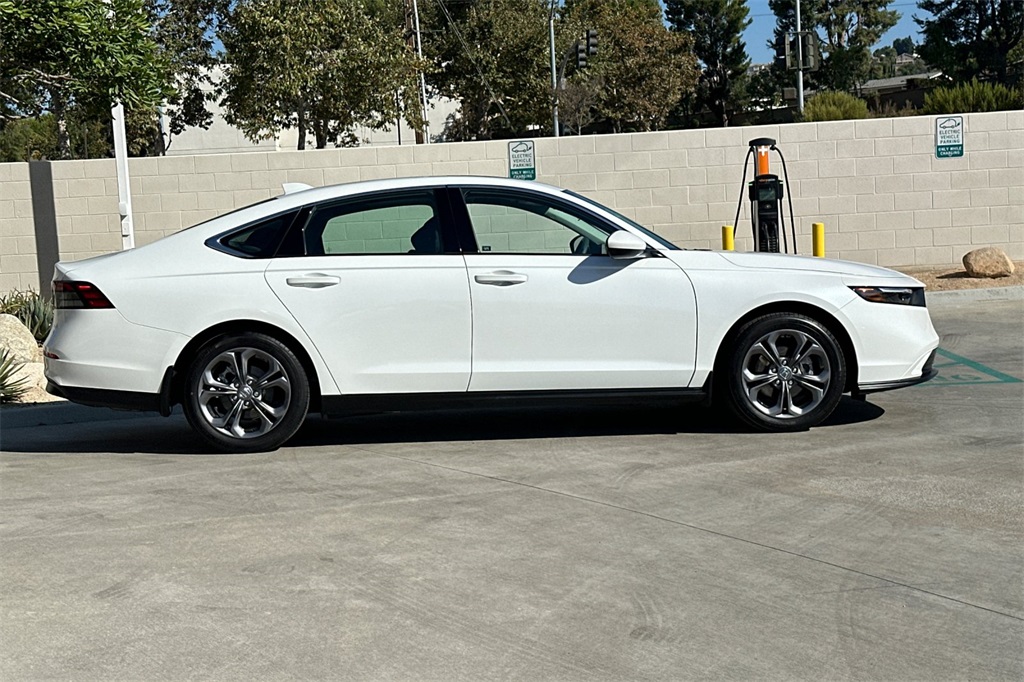 2023 Honda Accord EX photo 6