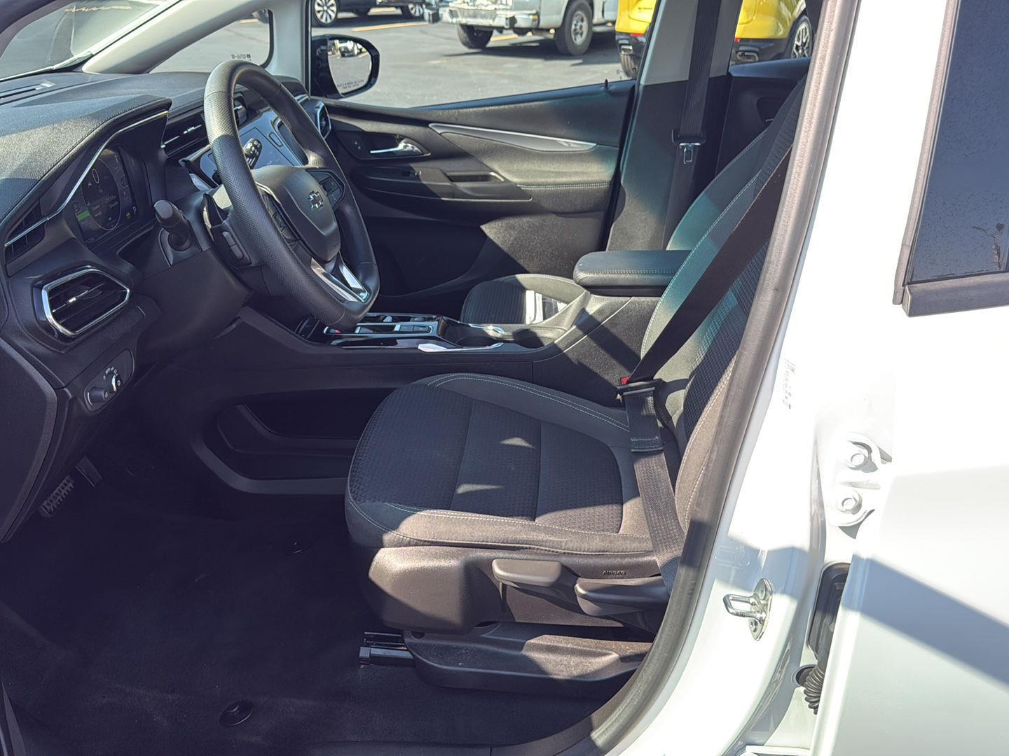 2023 Chevrolet Bolt EV 1LT photo 12