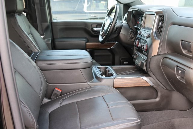 Used 2023 Black Chevrolet High Country image 21