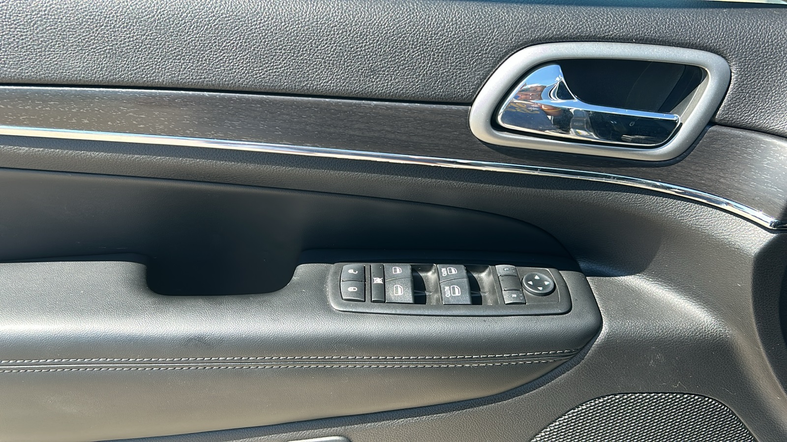 2018 Jeep Grand Cherokee Limited photo 14