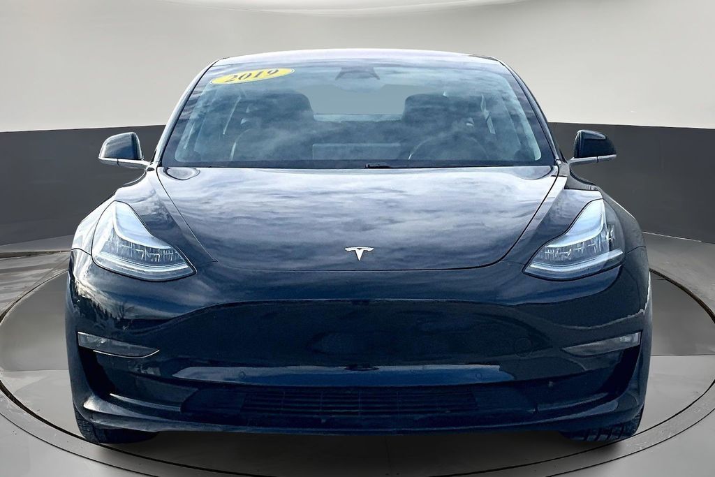Used 2019 Tesla Model 3 Long Range with VIN 5YJ3E1EB4KF208479 for sale in Dubuque, IA