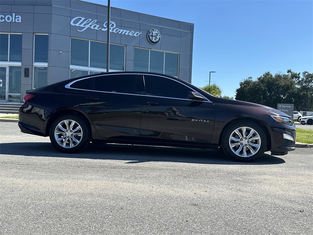 2021 Chevrolet Malibu 1LT photo 3