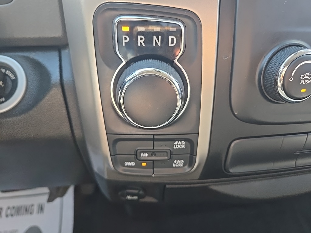 2019 Ram 1500 Classic Warlock photo 17