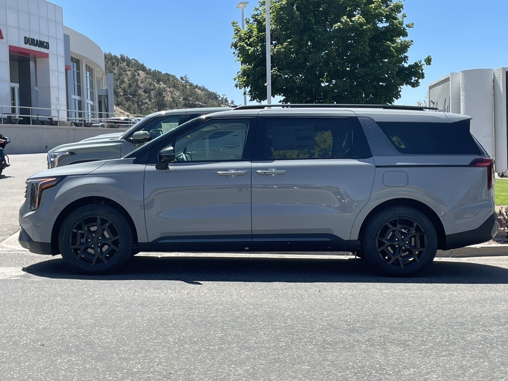 2026 Kia Carnival SX Prestige photo 3