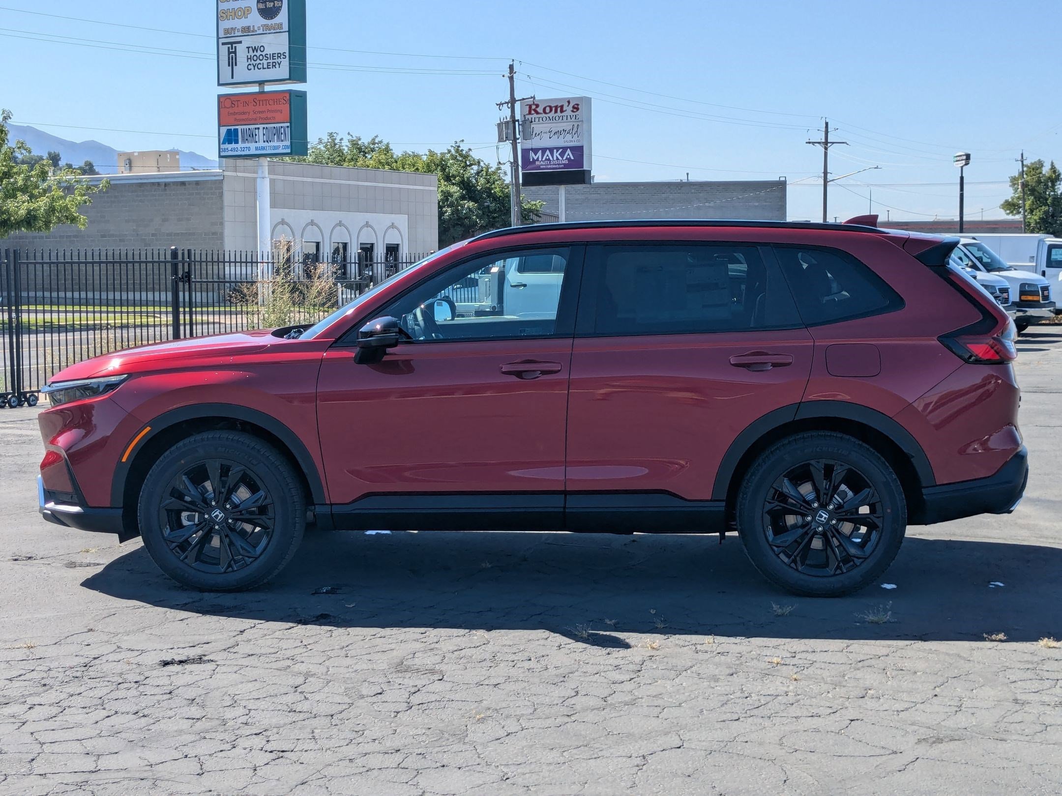 2026 Honda CR-V Hybrid Sport Touring photo 3