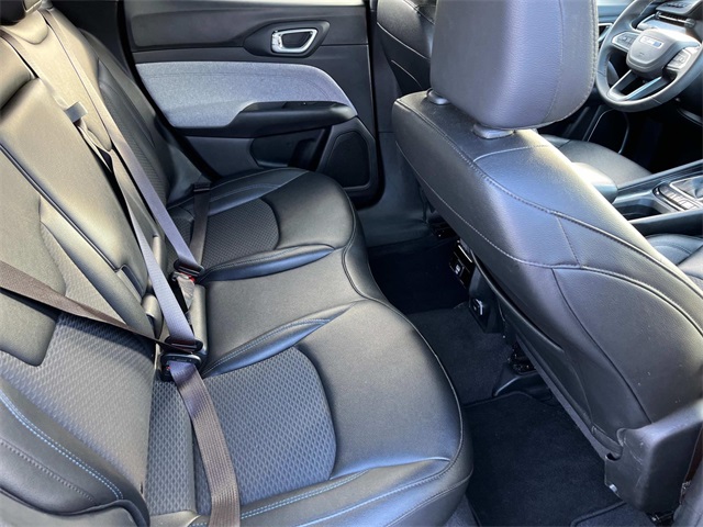 2024 Jeep Compass Latitude photo 19