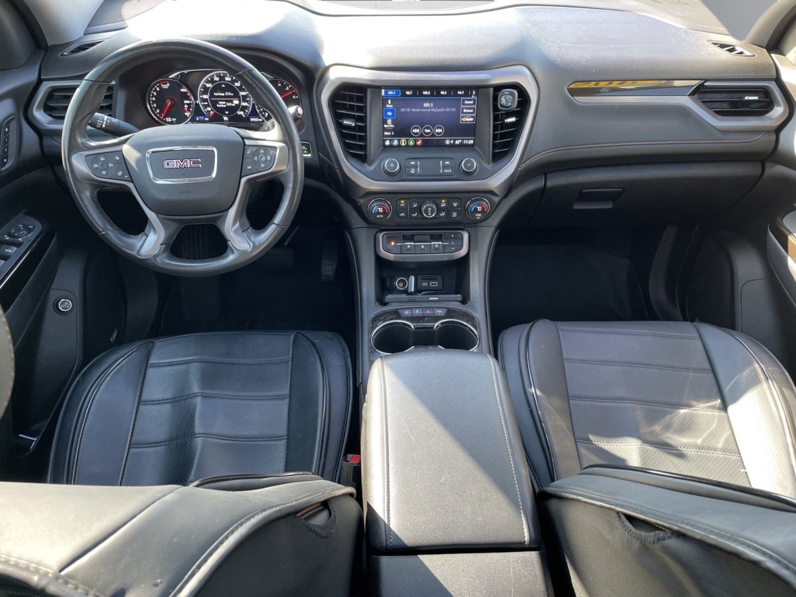 2021 Gmc Acadia AT4 photo 2