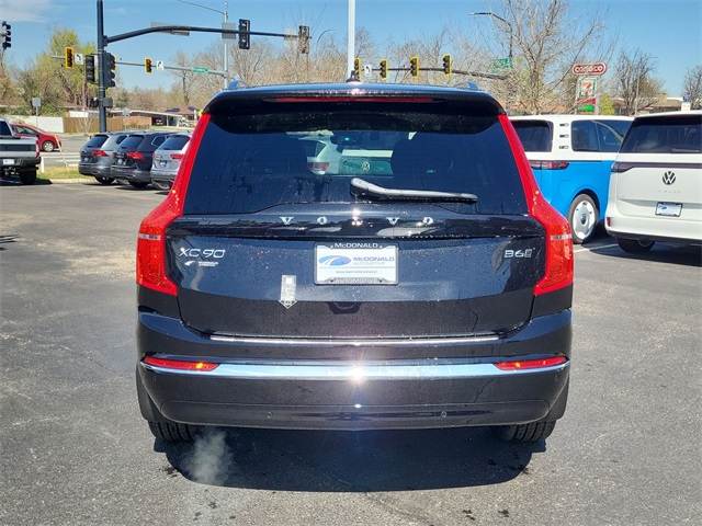 2025 Volvo XC90 AWD photo 4
