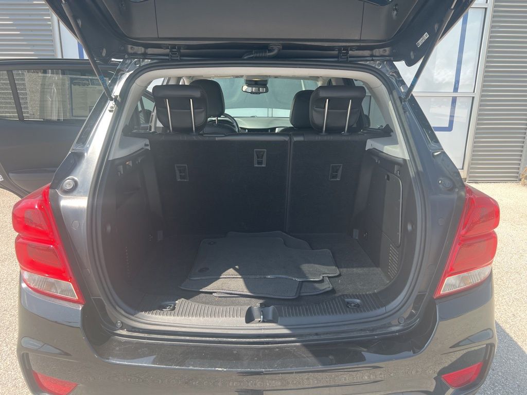2019 Chevrolet Trax LT photo 12