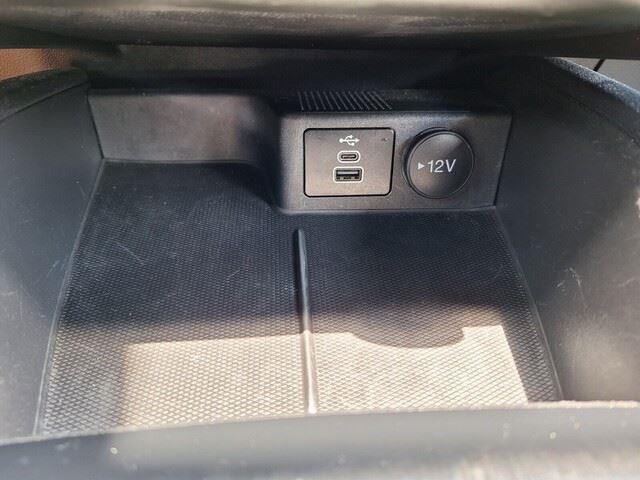 2024 Ford Escape ST-Line photo 15