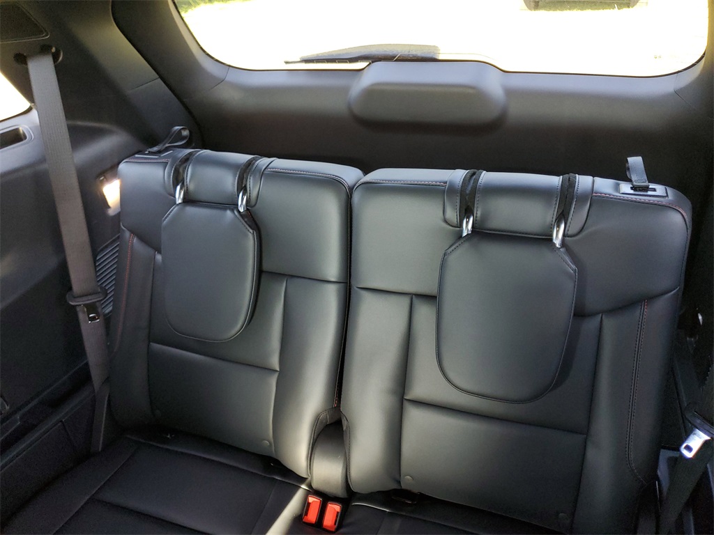 2025 Ford Explorer ST-Line photo 22