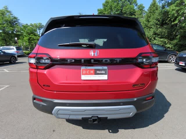 2025 Honda Pilot TrailSport photo 5
