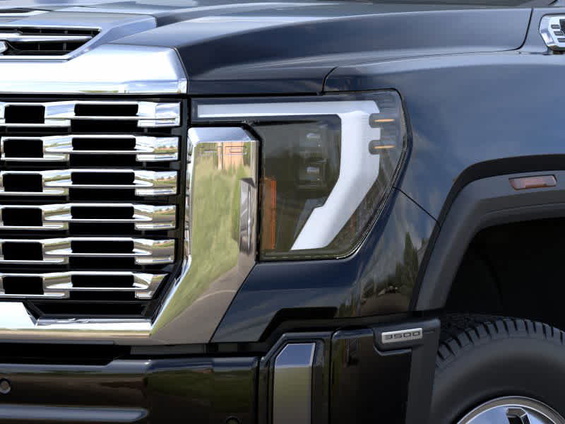 2026 Gmc Sierra 3500 HD Denali photo 9