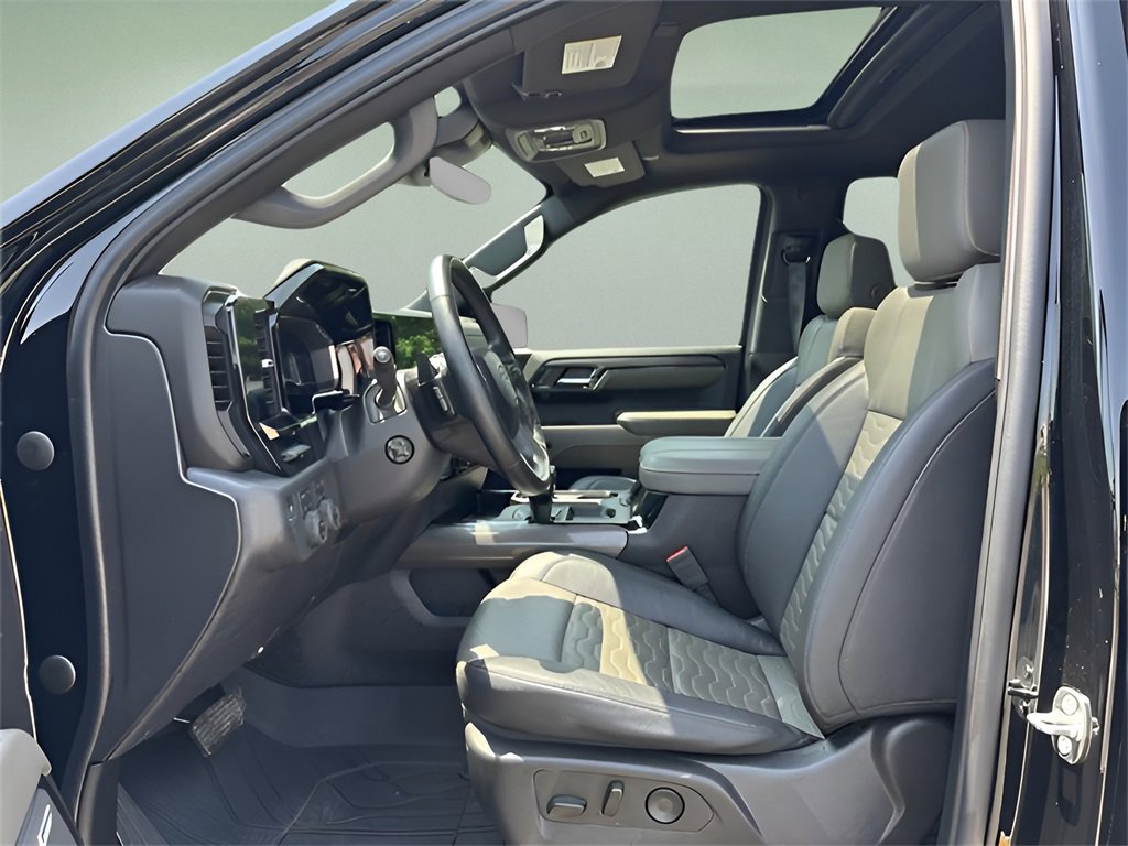 2024 Chevrolet Silverado 1500 ZR2 photo 10