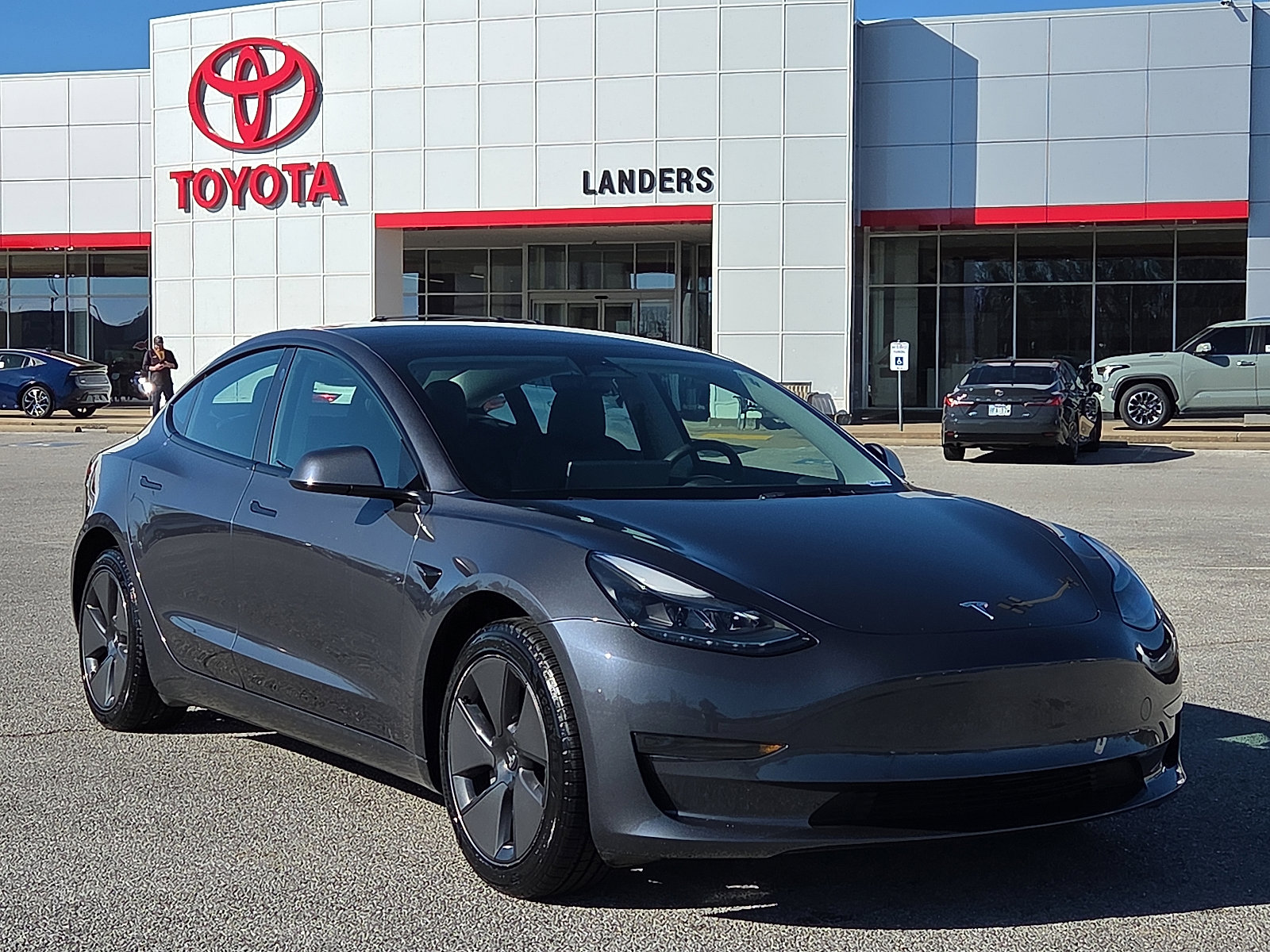 2023 Tesla Model 3 Rear-Wheel Drive's photo