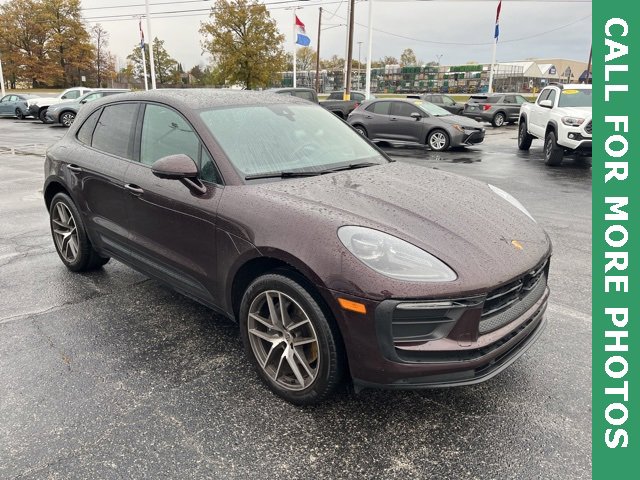 2023 Porsche Macan Base