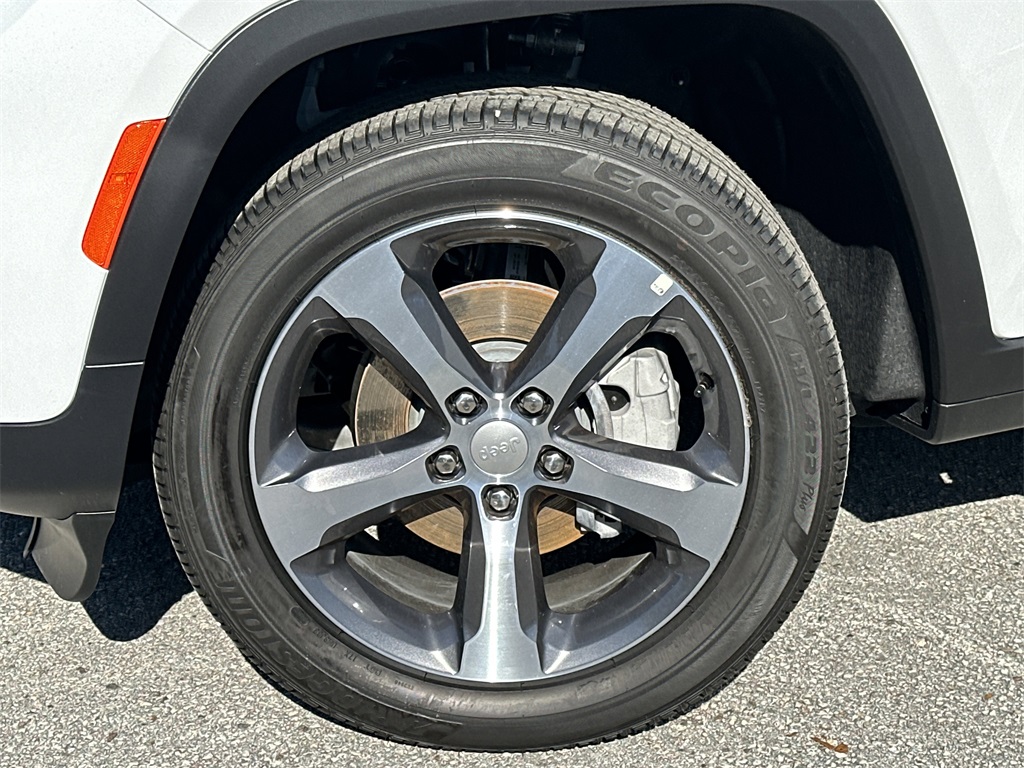 2025 Jeep Grand Cherokee Limited photo 27