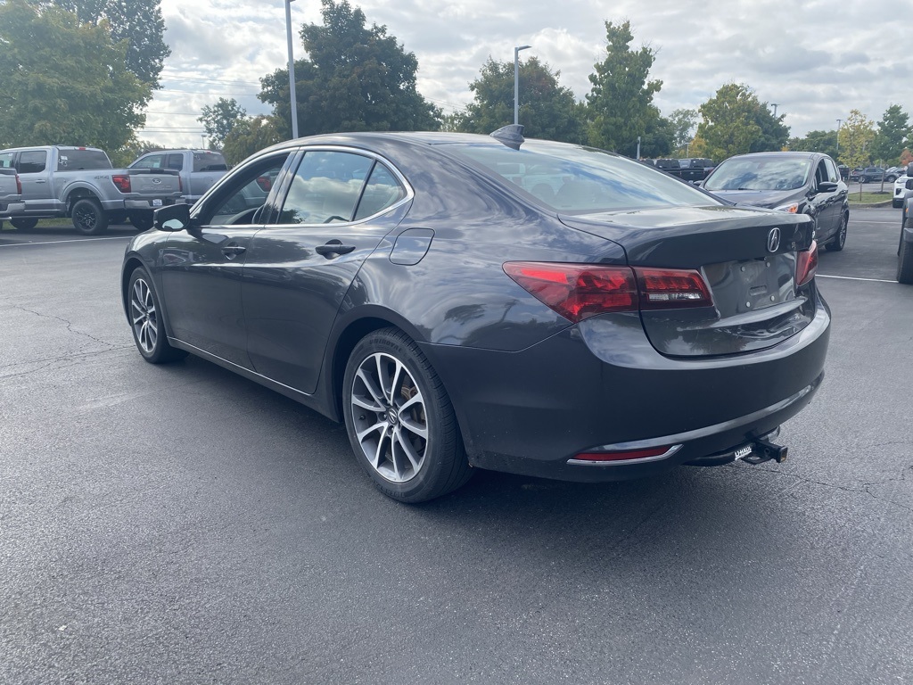 2015 Acura TLX photo 9