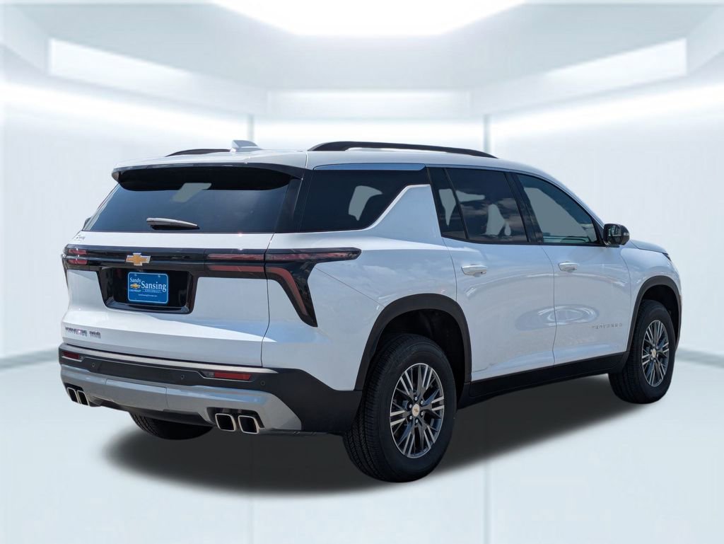 2025 Chevrolet Traverse photo 4