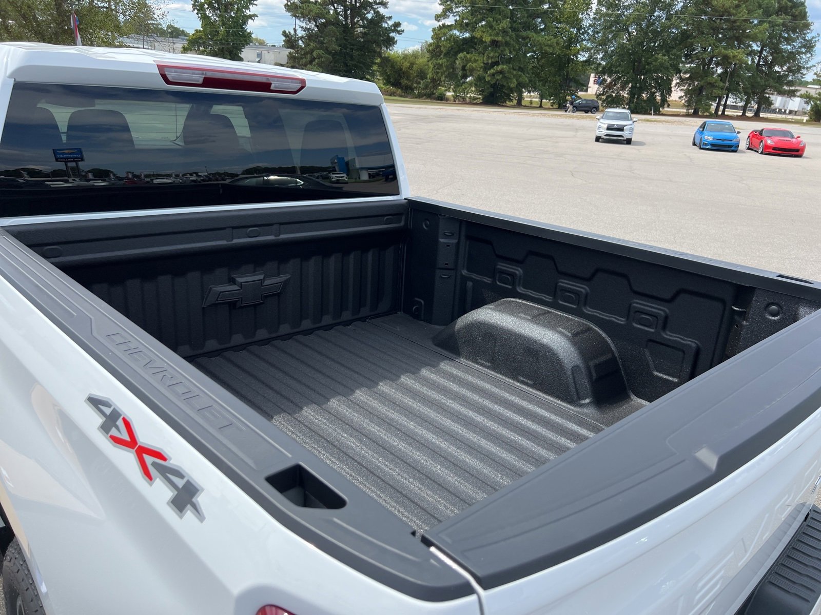 2026 Chevrolet Silverado 1500 RST photo 11