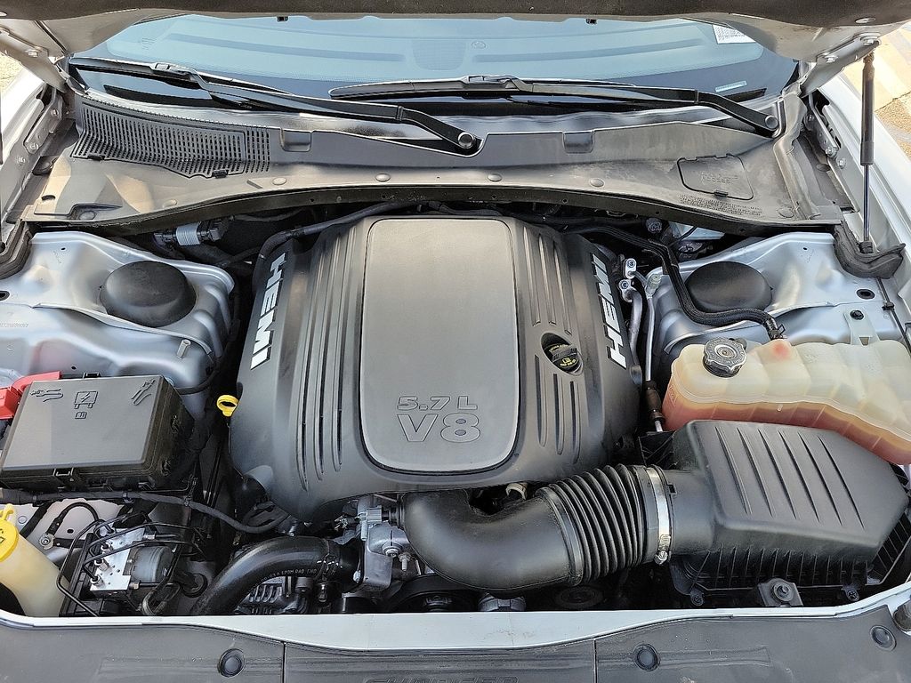 2023 Dodge Charger R/T photo 20
