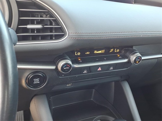 2020 Mazda Mazda3 Base photo 17