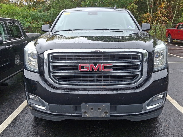 2017 Gmc Yukon SLT photo 2