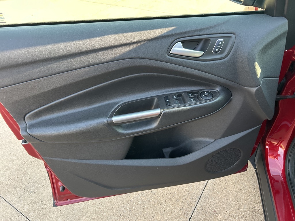 2018 Ford Escape SE photo 9