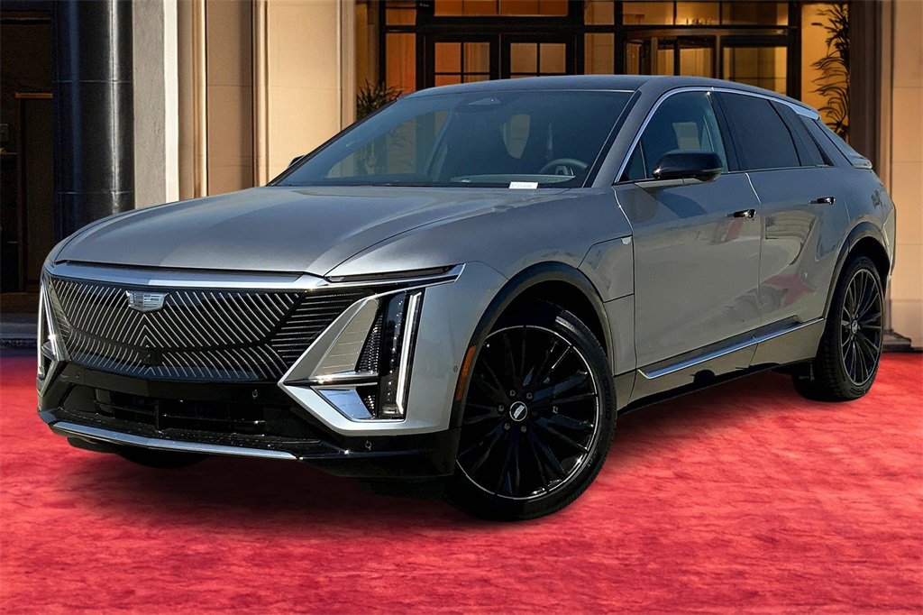 2025 Cadillac LYRIQ Luxury 1's photo