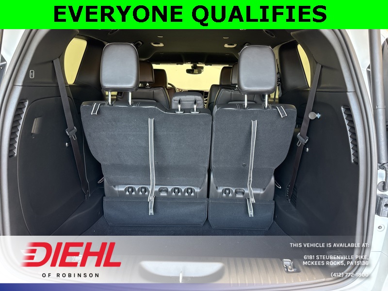 2026 Chrysler Pacifica photo 8