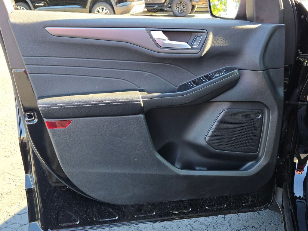 2024 Ford Escape Plug-In Hybrid Base photo 19