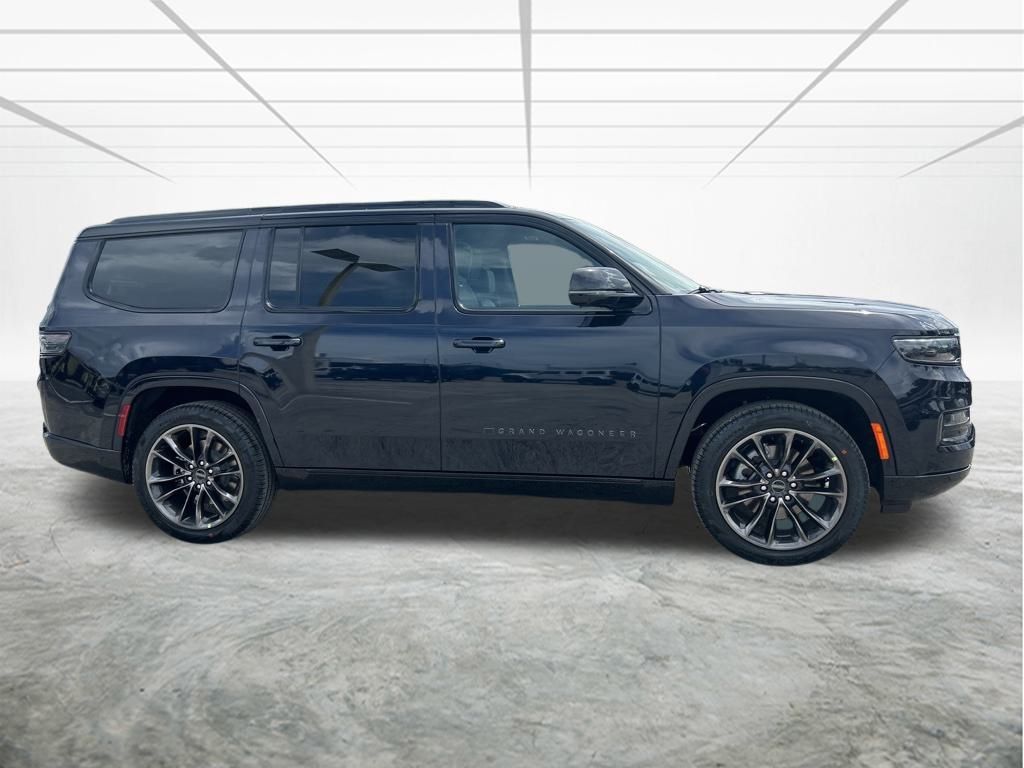 2024 Jeep Grand Wagoneer II photo 4