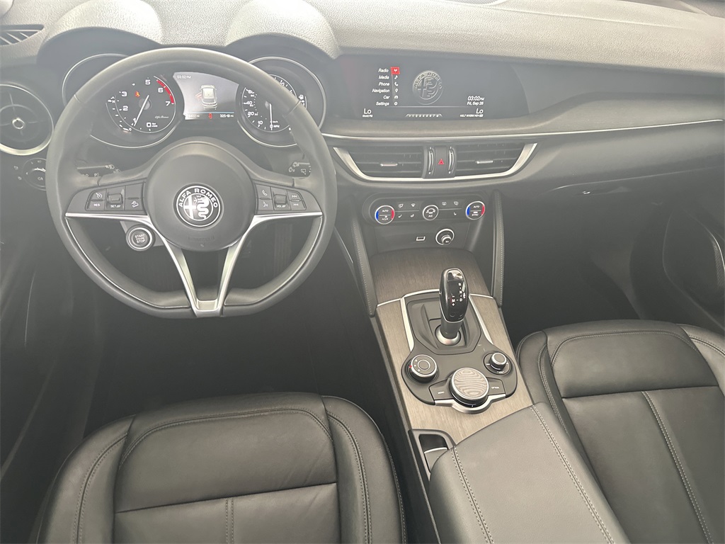 2018 Alfa Romeo Stelvio Ti photo 15