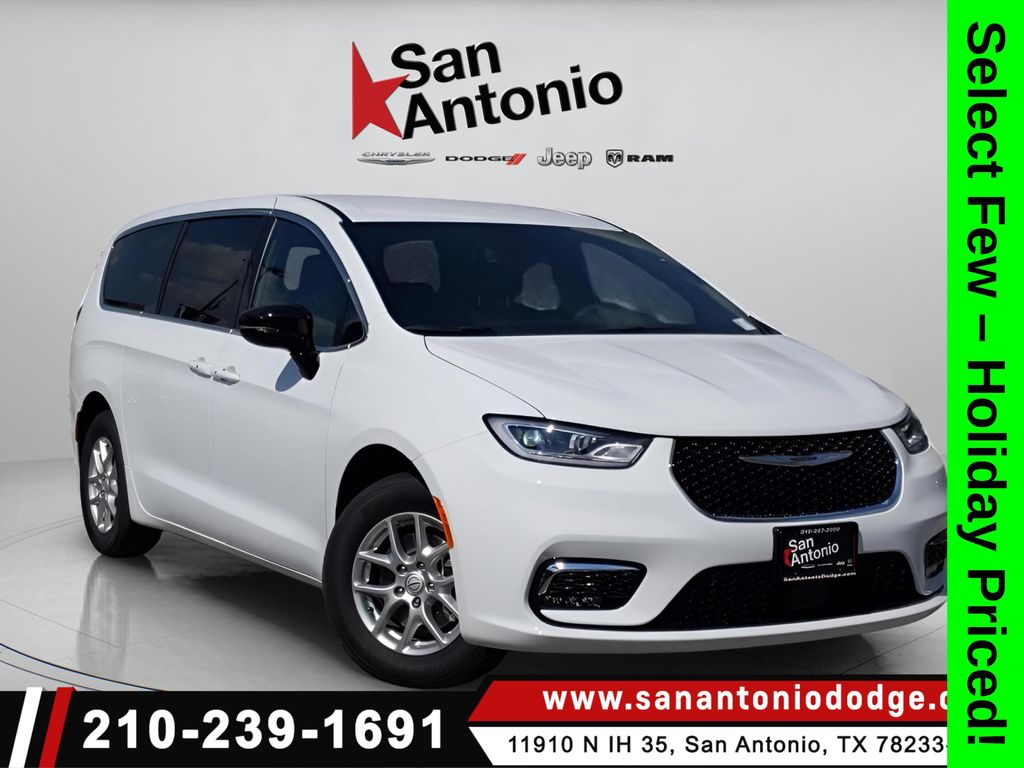 2026 Chrysler Pacifica Select's photo