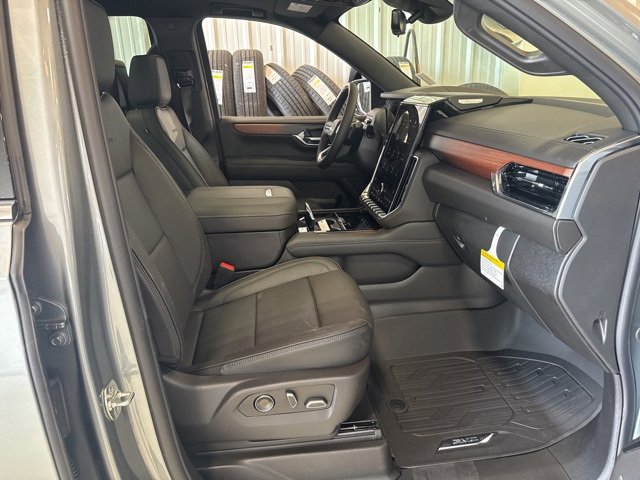 2026 Gmc Yukon Denali photo 28