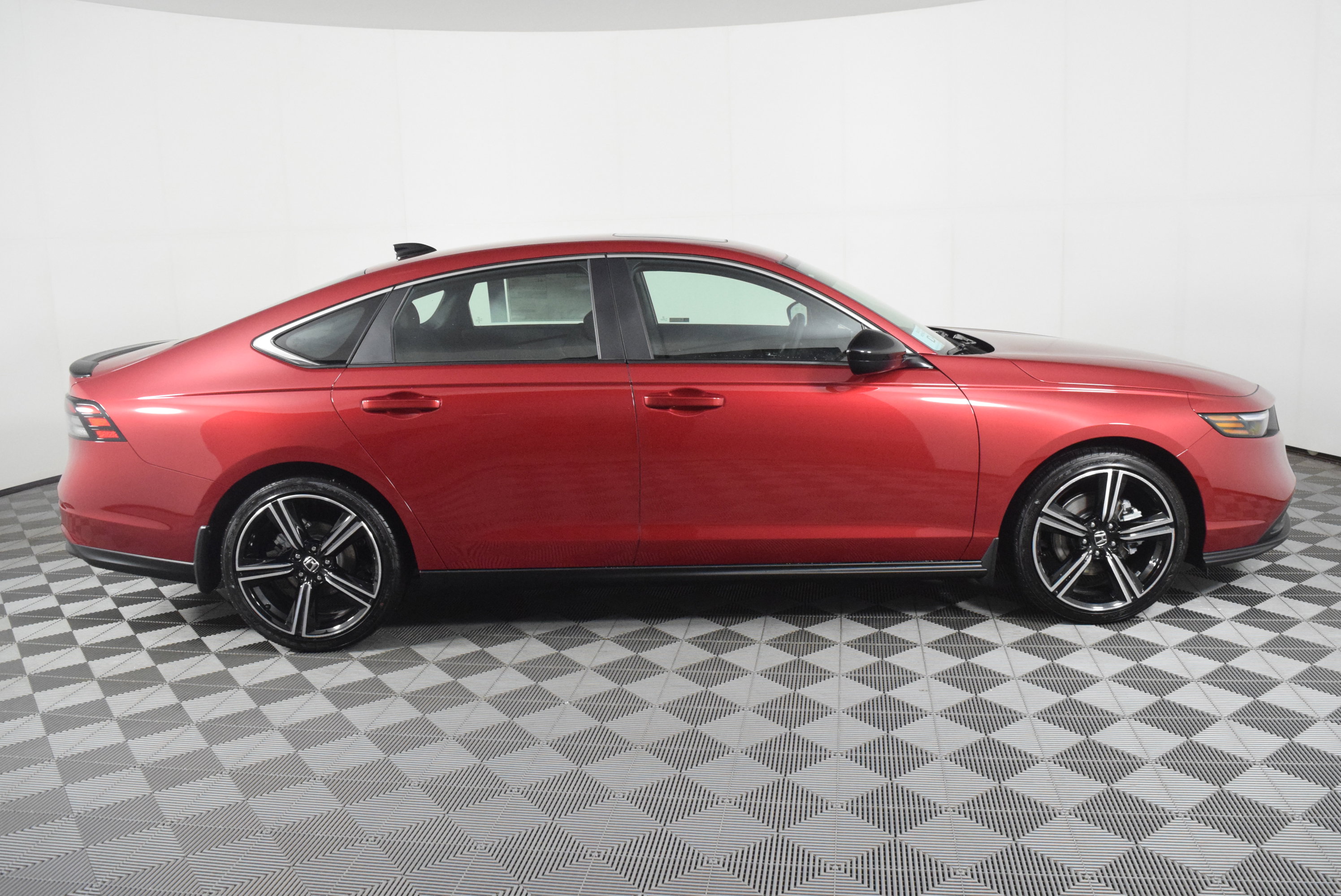 2025 Honda Accord Hybrid Sport photo 5